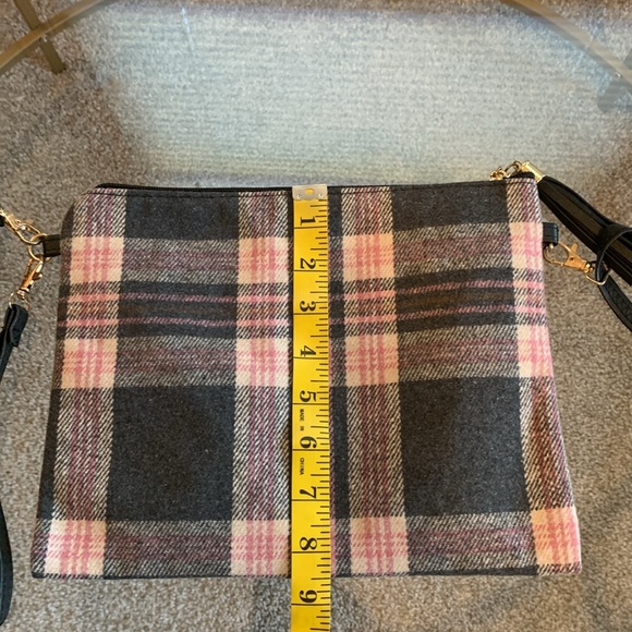 Plaid Crossbody - Picture 8 of 16
